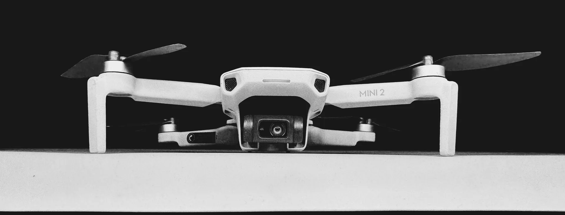 Drone DJI Mini 2 utilisé par Onyx M3 pour les relevés par photogrammétrie.